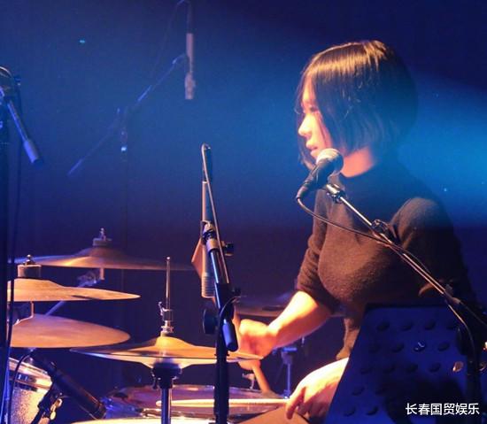 台湾知名鼓手猝逝,遗体在防疫旅馆内被发现,年仅26岁疑为自杀