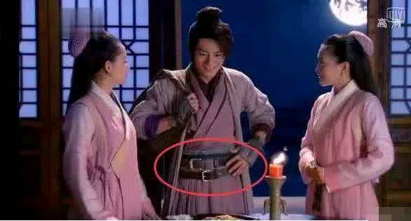 范冰冰|这些穿帮镜头你见过吗?范冰冰这是吻戏错位?还是开创个性姿势?