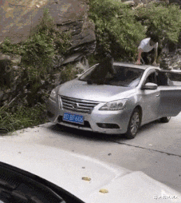 每天都是潮人|神回复:为啥很多男生很穷也要买辆车?