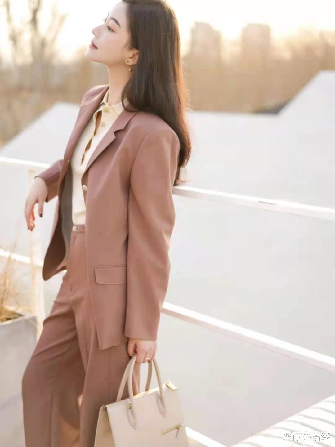 穿衣搭配|懒人春季穿搭逃不过套装风，静谧温柔的西装，真是美得不像话