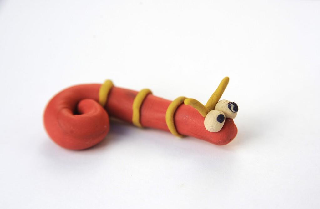 |红虫真的是黑产吗？钓鱼人嫌贵，捞虫人不挣钱！这到底是怎么了？