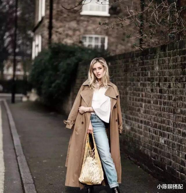 小陈聊搭配|初秋到来,风衣安排上!2个穿搭重点3个搭配思路,时髦又高级