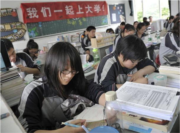 中小学|中考通过率50%，一半初中生将无缘普通高中，相关教育部门作出回应