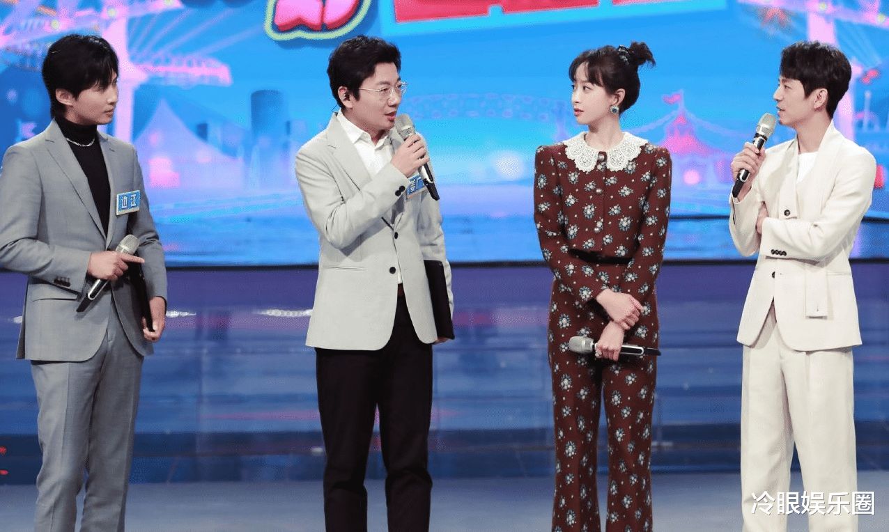 春晚|低配版天天向上?何炅新节目口碑不佳,生硬无聊太尴尬