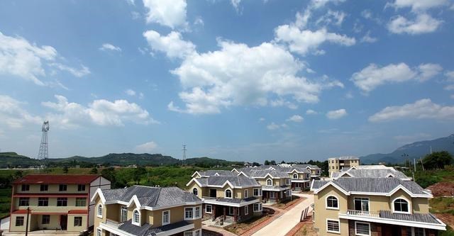 宅基地|“确权”停止？今年起，农村老宅一律按“新规”处理，无需再争