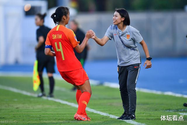 陈婉婷|落选女足主帅后！陈婉婷时来运转，获FIFA高度认可，彻底打脸足协