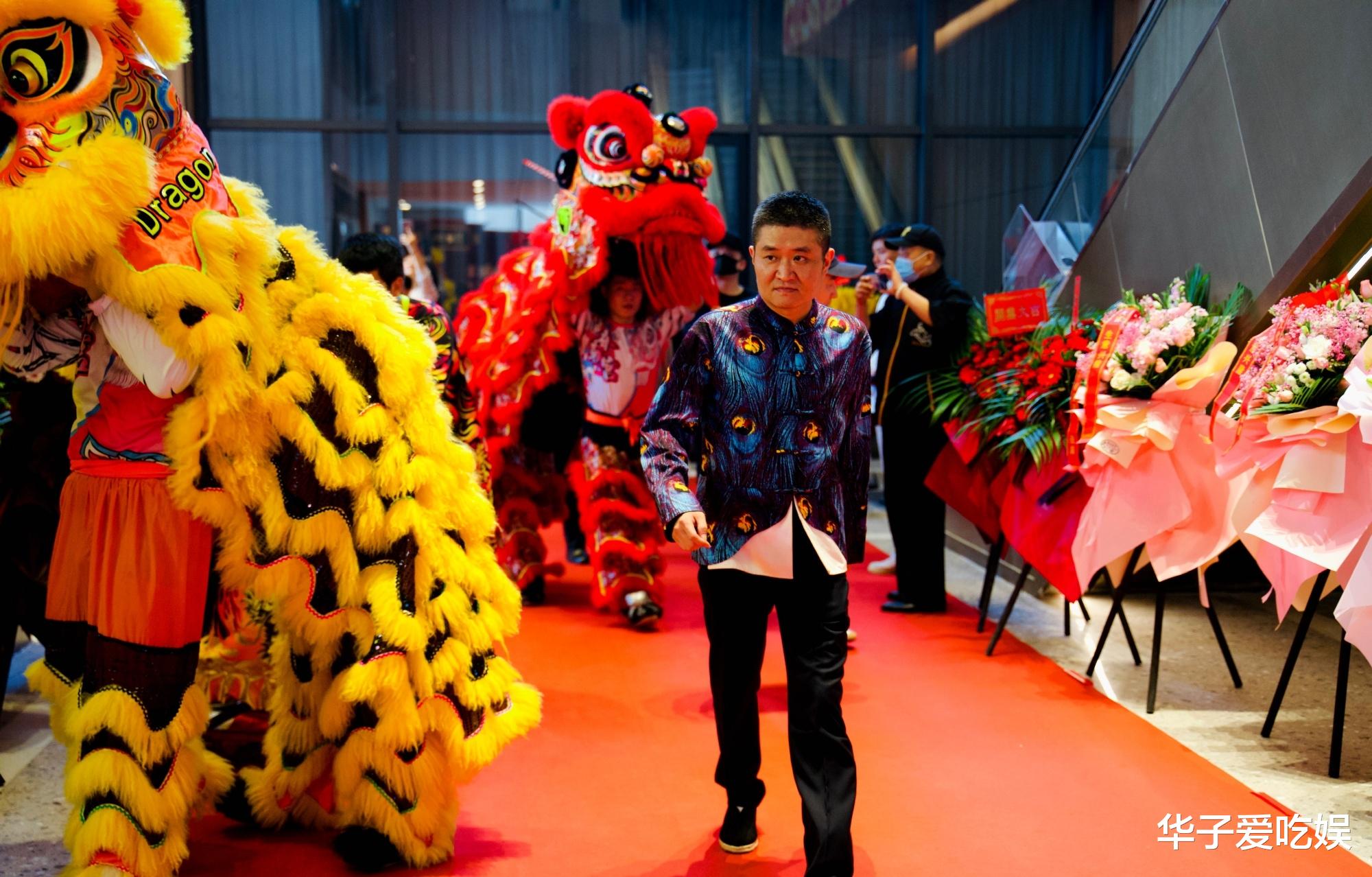 相声|德云鼓曲社开业，众曲艺名家登台献艺，相声同行的举动却让人失望