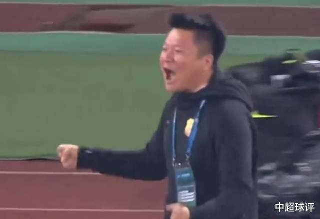 中超|中超今天再現(xiàn)超奇葩1幕：主教練賽后發(fā)布會(huì)全程只說(shuō)了25個(gè)字！