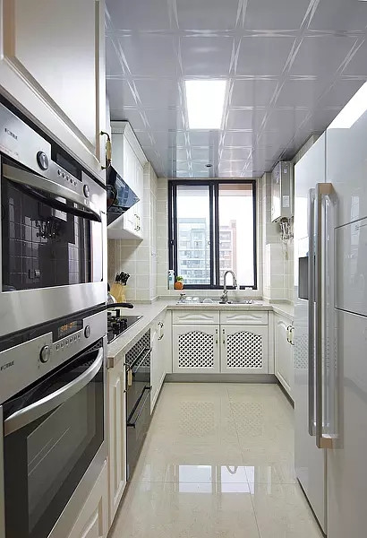 |105平简欧三居室房,欧式设计融入黑白灰色带出不凡的空间感