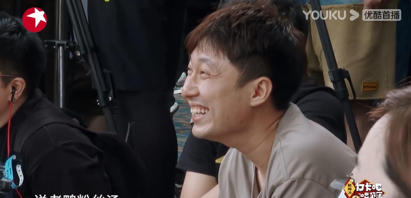 情话屋|《打卡吧，吃货团》看完3期，发现好看的下饭综艺，需要做到4点