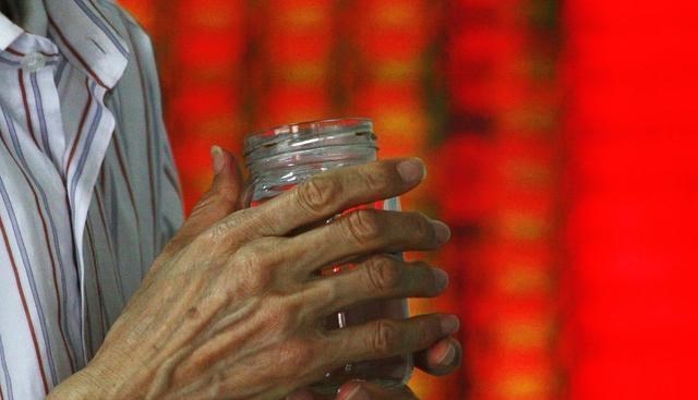 若珍|A股：今天，盘面太混乱了，没有一点方向！