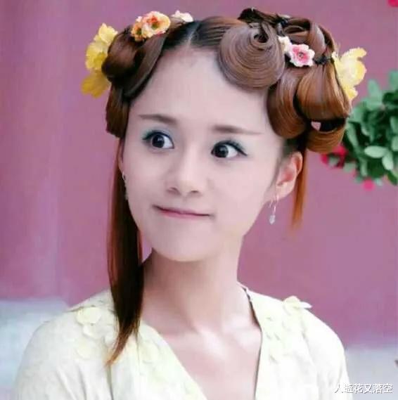 花千骨|还记得《花千骨》中的糖宝吗？古灵精怪的她摆脱少女标签了吗？