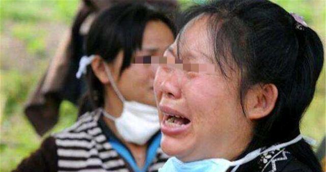 全能辣妈plus|“帮闺女带2胎,是我一辈子的伤!”6旬母亲的话,道出中国老人之殇