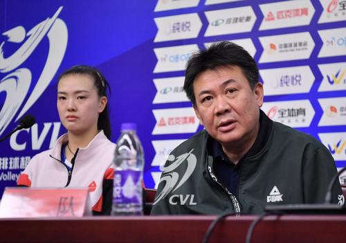 蔡斌|女排新绯闻，蔡斌缺席，网传其将接班郎平，成巴黎周期新主帅？