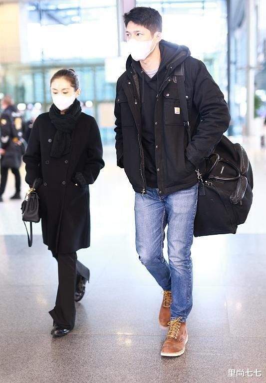 王子文|王子文首带男友走机场，悄悄穿内增高依旧娇小，发际线暴露太瞩目