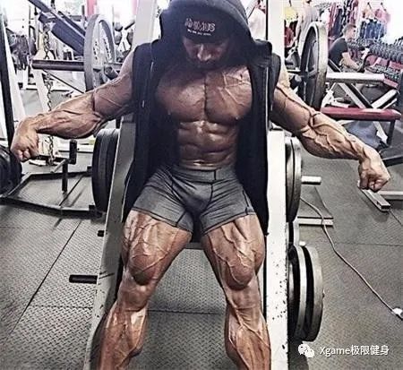 深蹲|全球最猛的3大巨腿魔王，腿围将近80厘米，比别人腰部还要粗
