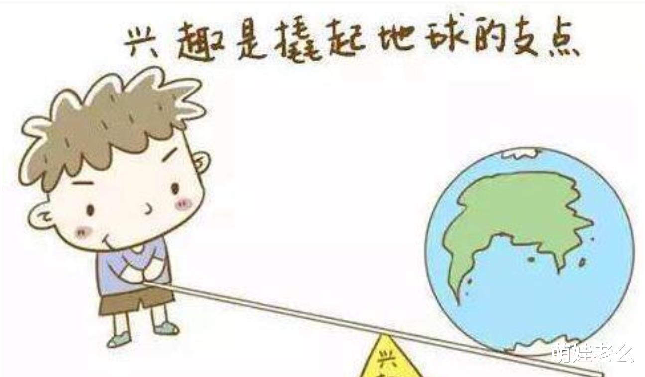 王铁成|重庆爷孙三人组团钓鱼，萌娃起竿就是一条鱼，网友：爸爸情何以堪