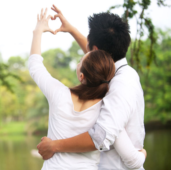 缘光风水|日坐比肩者夫妻感情稳定