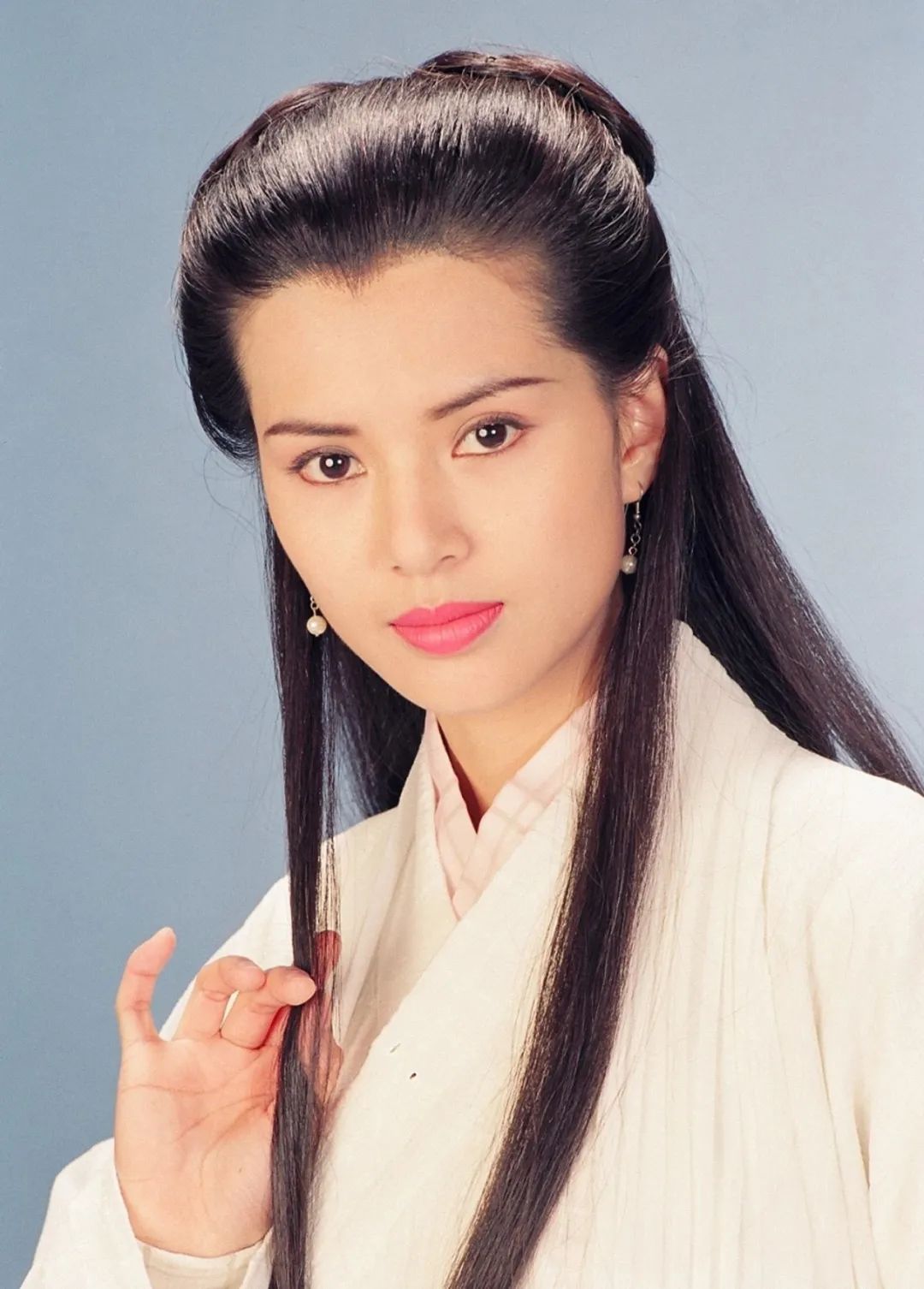 李莫愁|赤练仙子李莫愁：虽是金庸笔下反派女魔头，饰演者却个个是美女