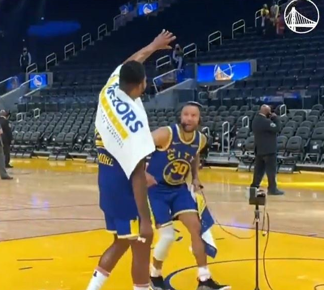 莫尔|库里躺枪！贝兹莫尔反喷比尔：你开不起玩笑，我要回家陪媳妇没空理你！