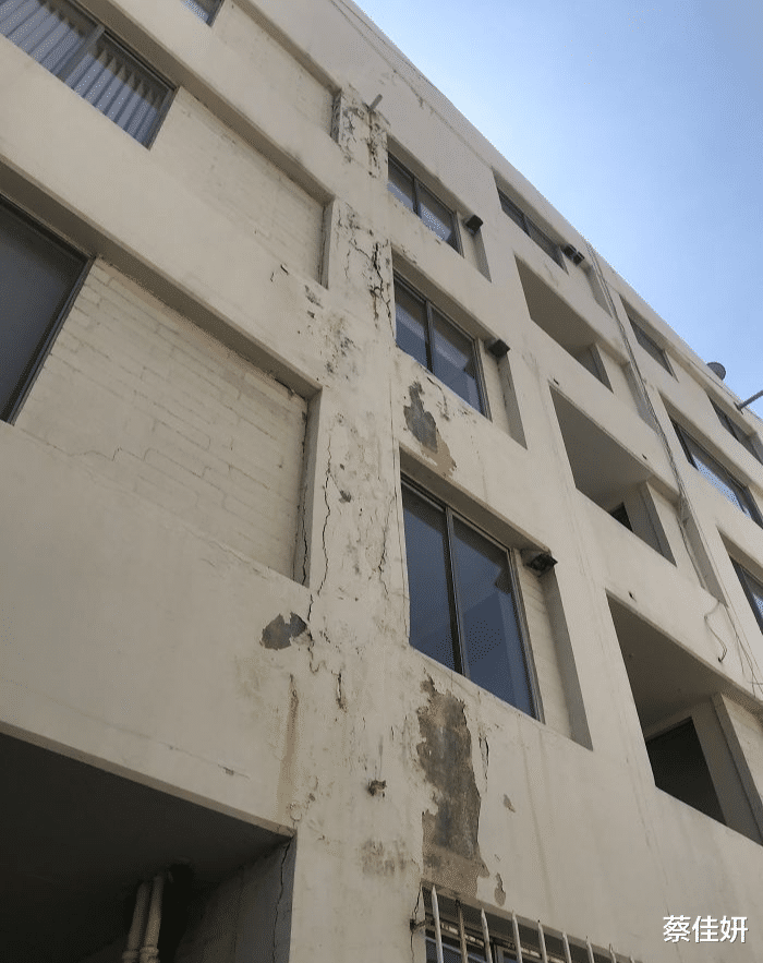 混凝土|危楼高百尺，35张图片提醒我们房屋安全不是儿戏