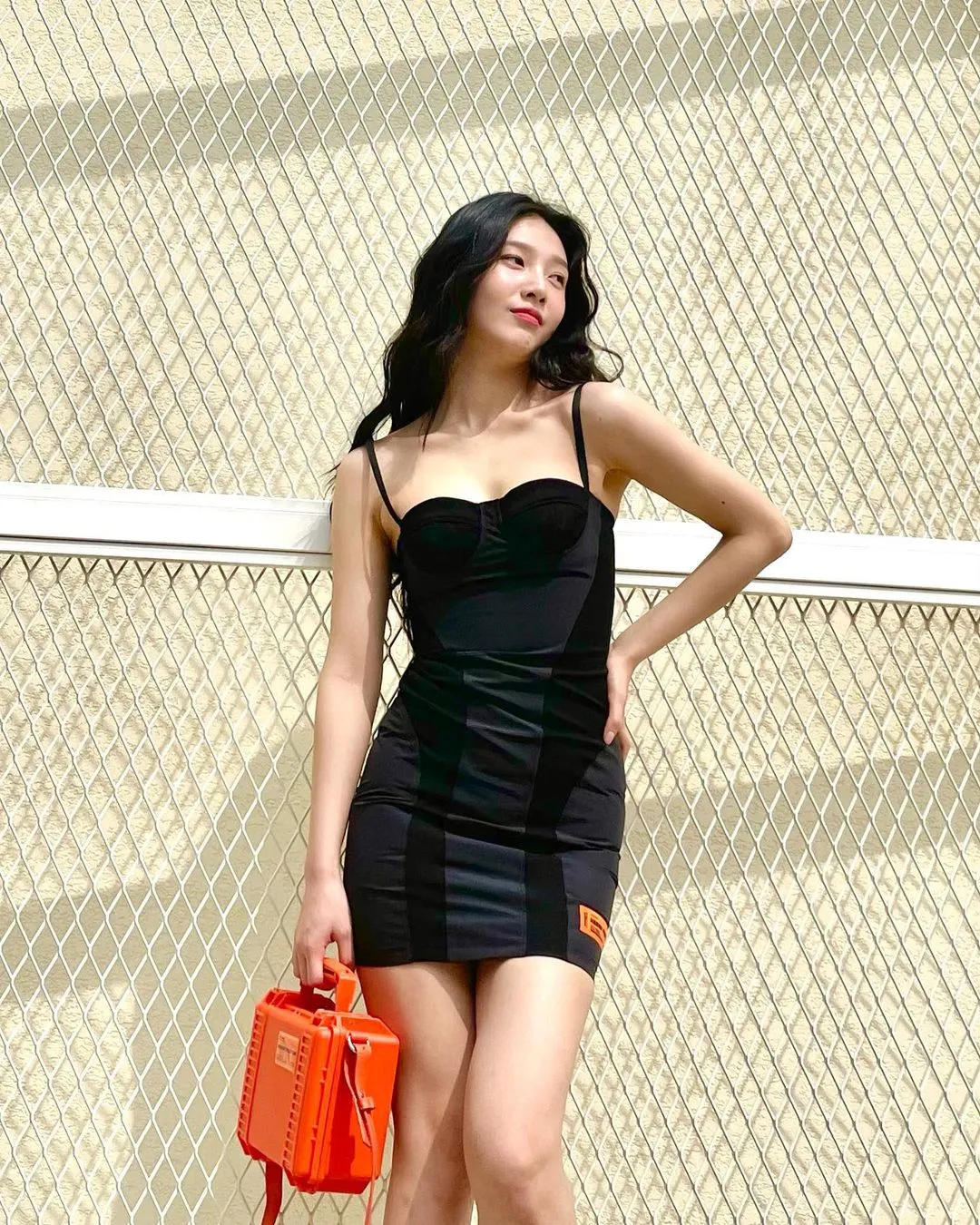 InsDaily|她是怎么从五大三粗逆袭成“果汁系”神颜的？网友：这回学到了！