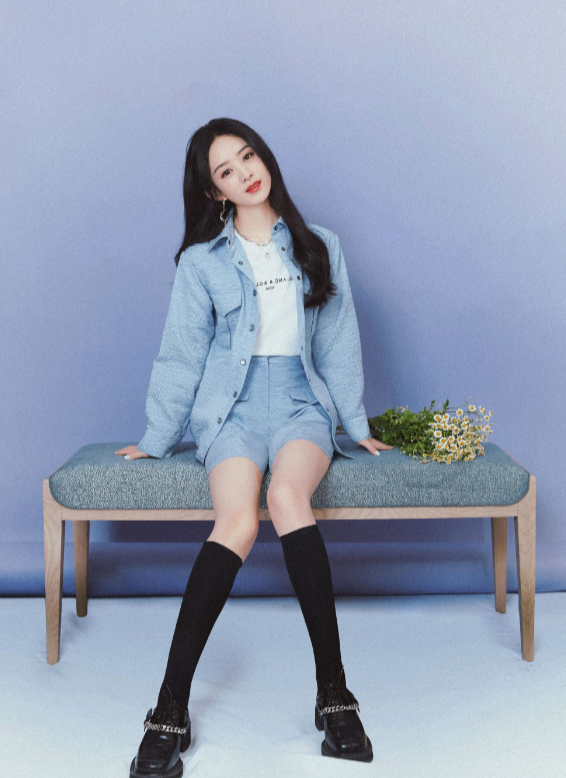 赵丽颖|离婚两月后赵丽颖综艺首秀，谁注意她面前的东西了？看后心里难受