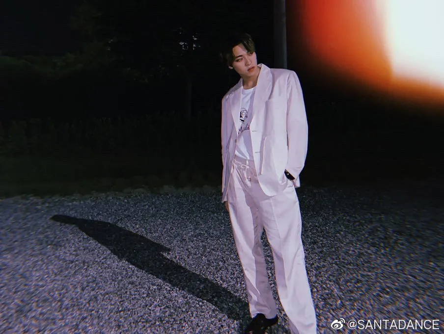 邓超|200个「油腻男」battle刷爆热搜，邓超捂脸崩溃：对不起鹿晗，是你输了