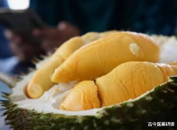 脱发|喝牛奶会升高血压？医生：不想血压飙升，3种“水果”少往家提