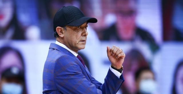 清浅微笑的我|CBA传奇后卫正式出山！加盟新疆男篮，目标冲击总冠军