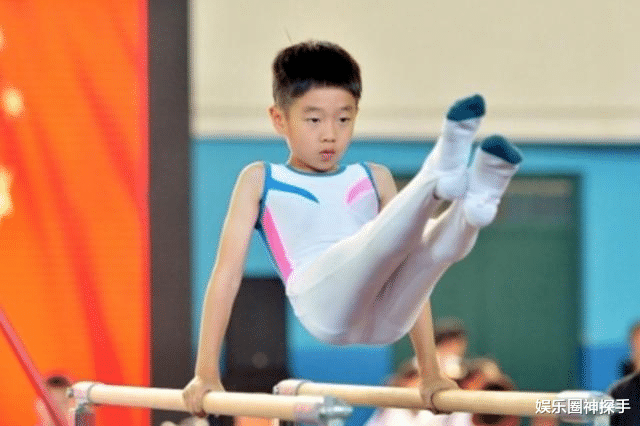 杨阳洋|他5岁上《爸爸去哪儿》，收获很多“妈妈粉”，今11岁变化太大