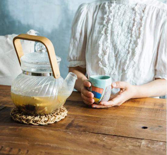 日本太太的家居写照：一人一猫，一屋绿植，充满温馨