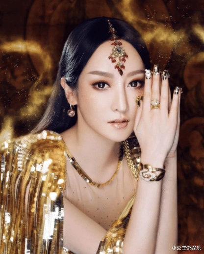 萨顶顶|有种“整容”叫萨顶顶卸妆，从神婆变仙女，网友：早这样早红了