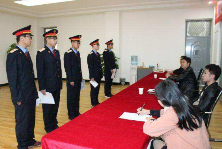 招聘|2022年的毕业生有福了，中国铁路公开招聘，但是对学历有要求