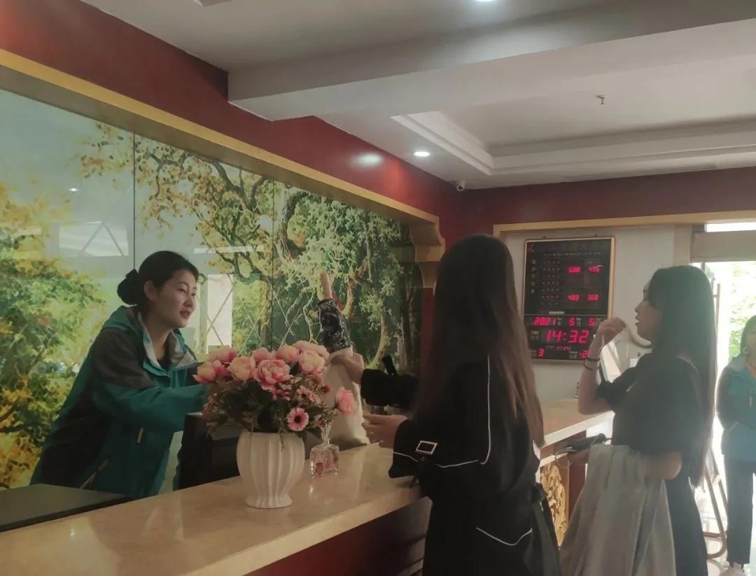 新报业传媒 立夏 鸡公山景区“五一”小长假完美收官