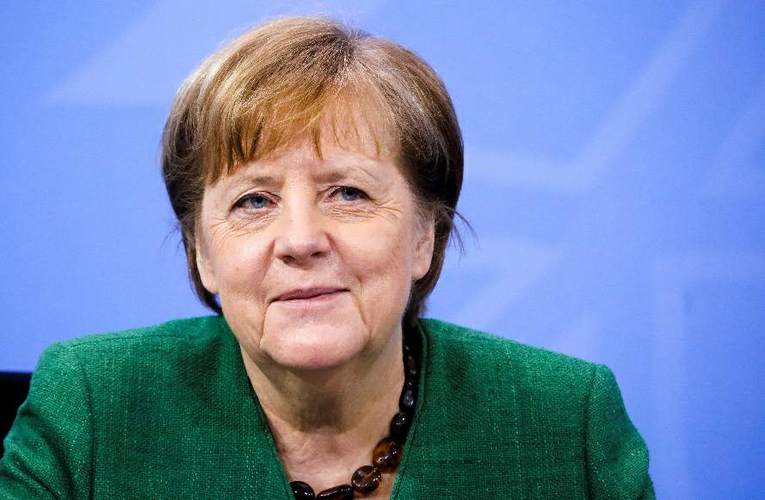 安格拉·默克尔|解决中国统一时机已到？美欧亮出最新态度，67岁默克尔判断真准