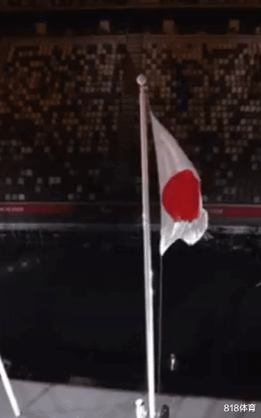 這也能錯? 東京殘奧會開幕式日本國旗升錯瞭, 被躺平瞭高高升起-圖6