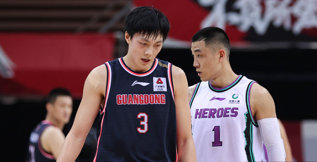 广东男篮|队史第16次进总决赛!赵睿29分广东2-0横扫山东 哈德森空砍31+13