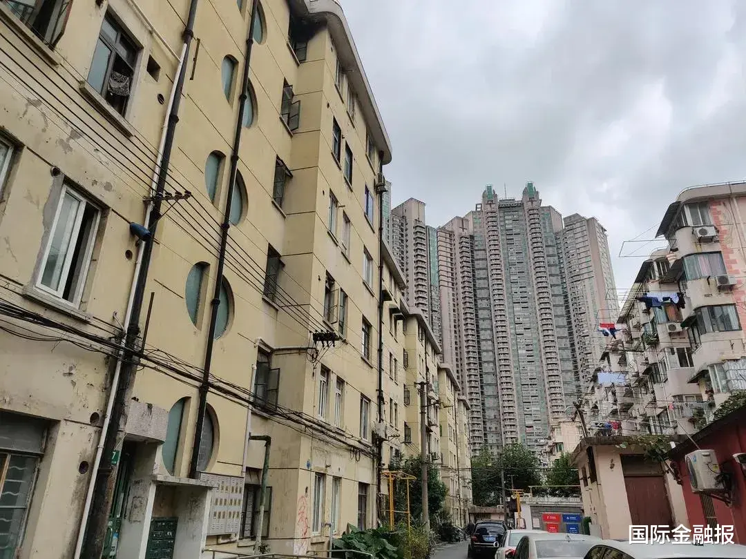 浦城|调查｜高佣金下中介狂推，上海近百套“老破小”一夜卖光