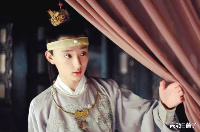 朱圣祎|格局打开的玄幻虐恋会是什么样子