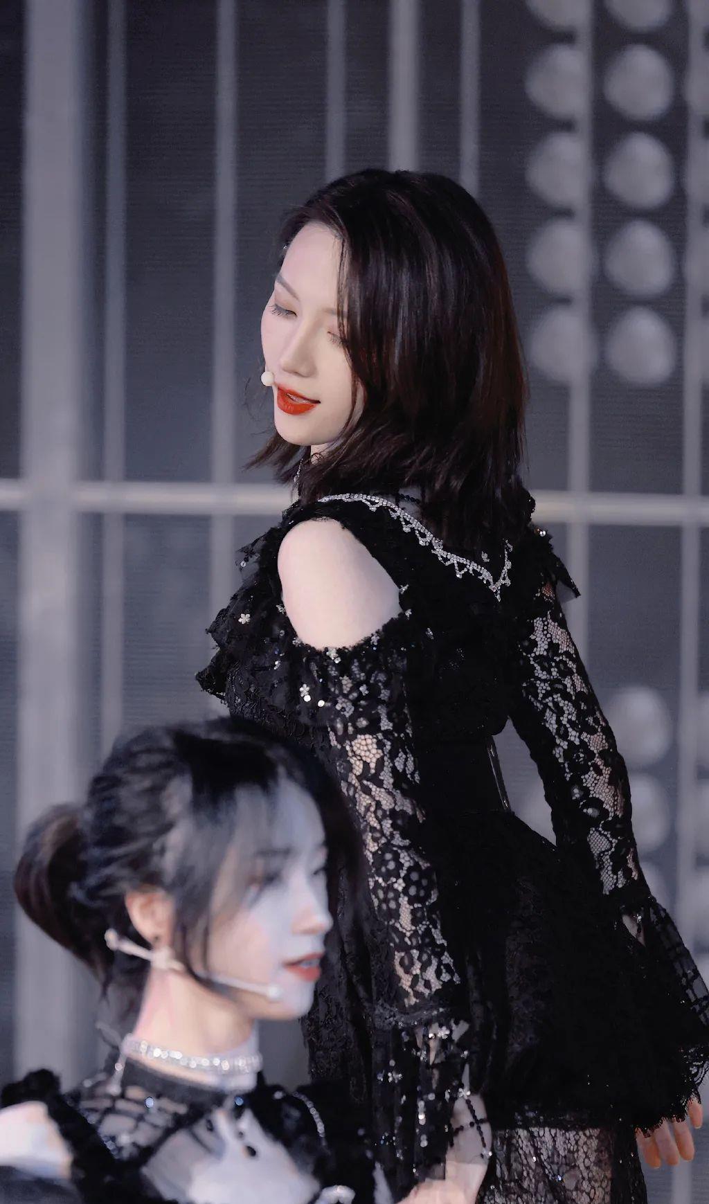 陆婷|性感美腿御姐范的高冷女神陆婷！