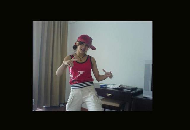 何雯娜|何雯娜的故事,15岁退队与初恋私奔,与前男友“吊环王”撕破脸!