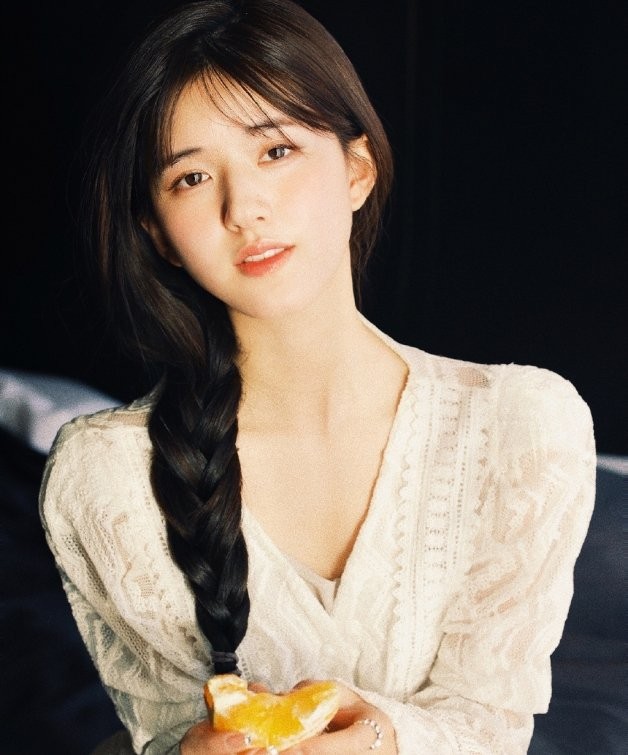 时髦圈儿|10位「95后小花」，关晓彤赵露思周也张子枫，你站谁？