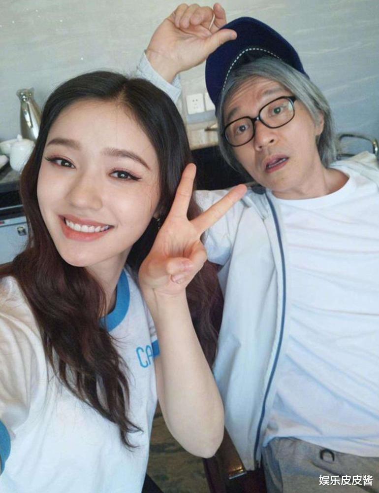 周星驰|周星驰和星女郎们的关系太过现实，只有一人连续6年凌晨送祝福！