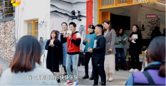 湖南卫视|一集播放量5000万，净赚2.5亿，湖南卫视这档新综艺为何这么牛？