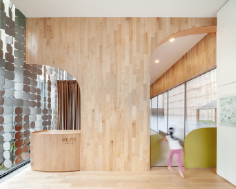 武老师的育儿科创空间|【托育】看看泰国托育机构吗？很清新、很自然的那种