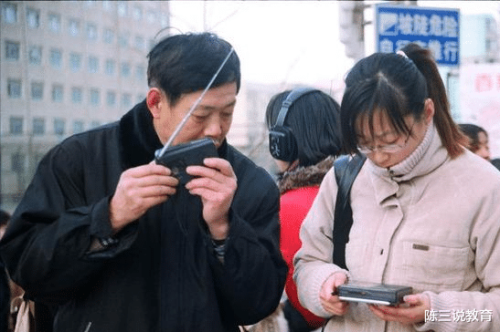 考试|985研究生毕业找不到工作，教育内卷太严重，学历贬值已经至此？