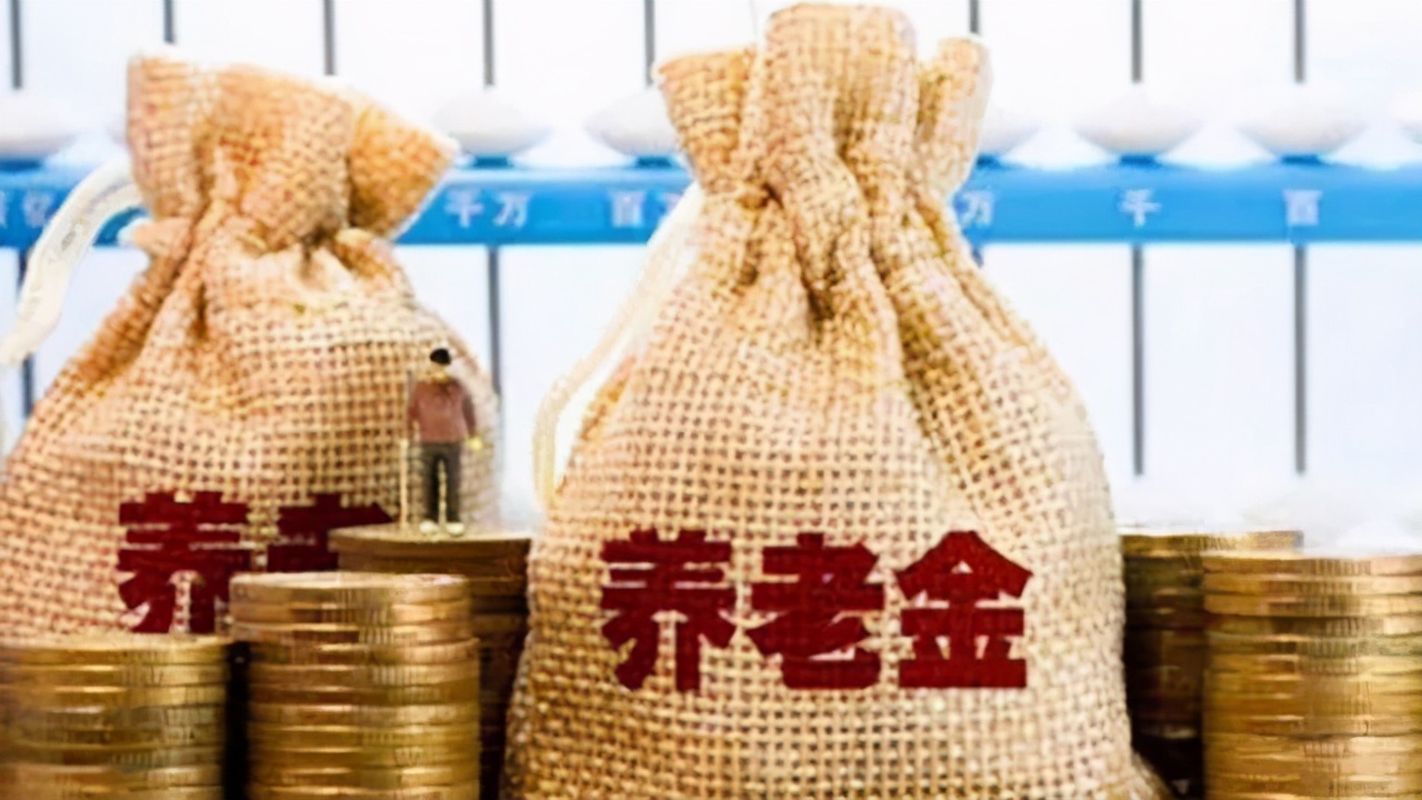 延迟退休 延迟退休难实行，而专家提出新方案，“工龄”或将成退休关键？