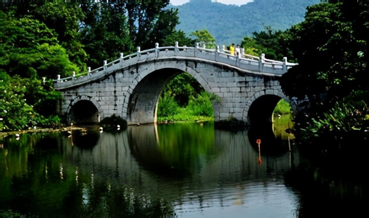 东湖公园|一定要打卡的公园,集观赏、休闲、游乐、运动于一身——东湖公园