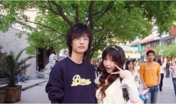 娱乐圈|他是国内唯一不混娱乐圈歌手，演唱会从不宣传，却每场都一抢而空